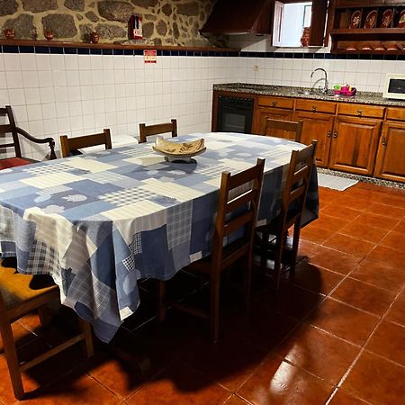 Casa Padre Alexandre Guest House Covide ภายนอก รูปภาพ